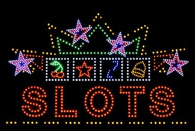 লেপ্রিকন রিচেস স্লট গেম স্ক্রিন — রিল এবং পেআউট টেবিল